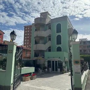 Jean Marie Hotel